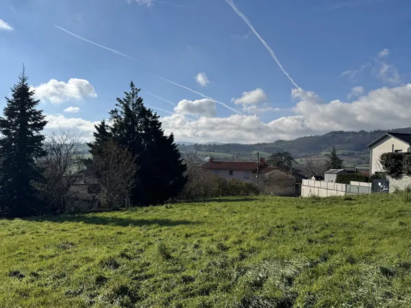 Beau terrain plat de 498 m2 
