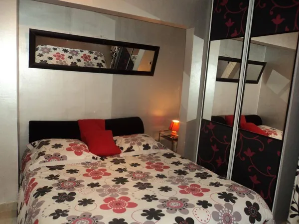 Studio 1 pièce 28 m² 