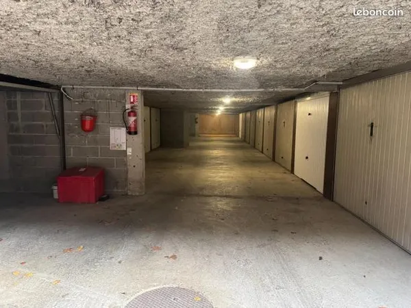 Parking - Garage Vente Toulouse   19000€