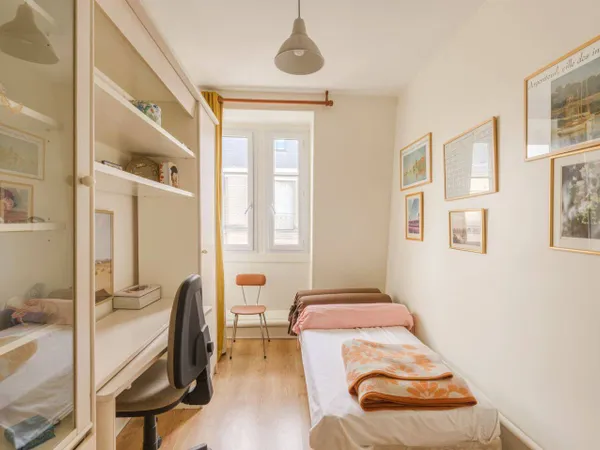Studio 1 pièce 9 m² 