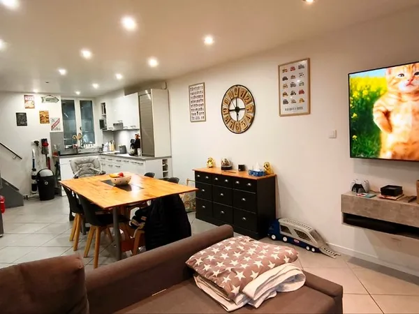 Maison avec terrain 
