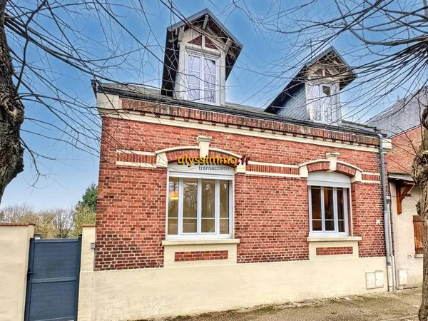 maison 4 chambres, un bureau, garage jardin et dépendance à MO 