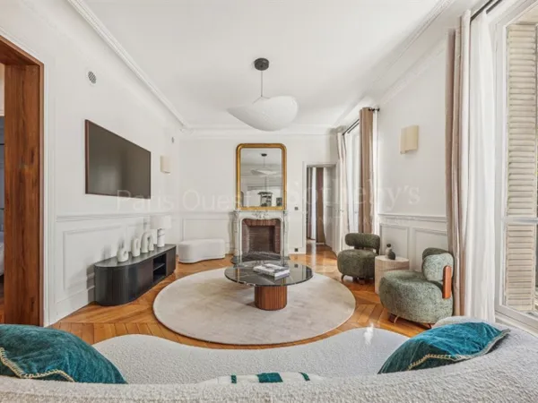 Paris 7e - Motte-Picquet / Tour-Maubourg Appartement de prestig 