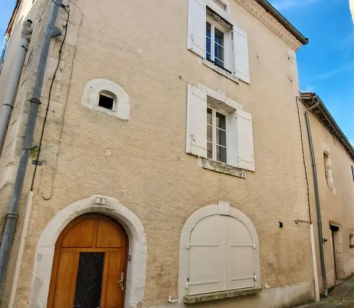 Propriété 4 pièces 75 m² 