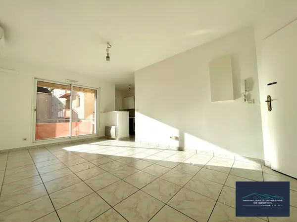 A VENDRE - Appartement T2 44m2 Clos Banet 