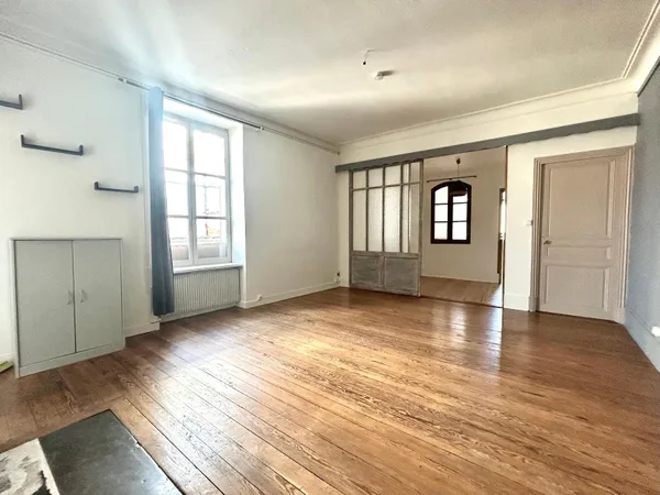 Appartement 2 pièces 56 m² 
