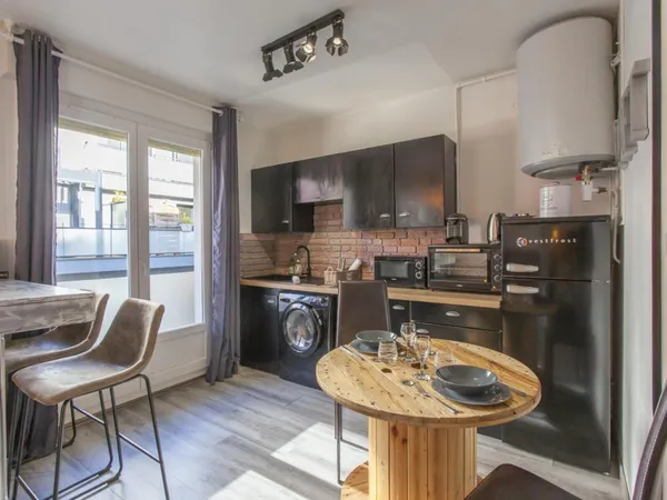 Appartement meublé T1 30m² à GRENOBLE 