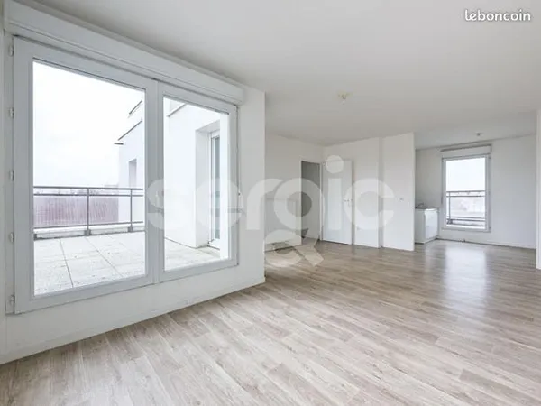Appartement 4 pièces 83 m² 