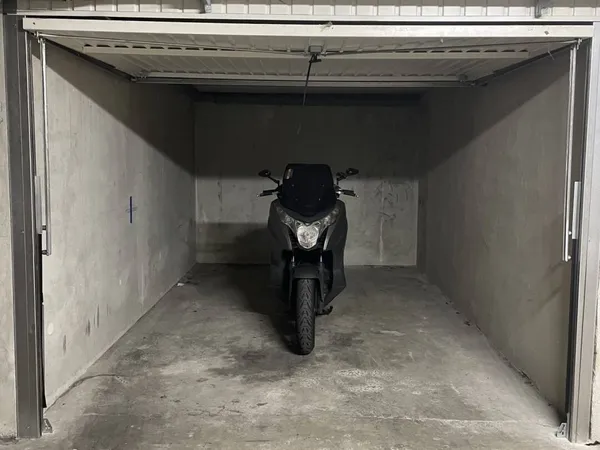 Parking 15 m² 