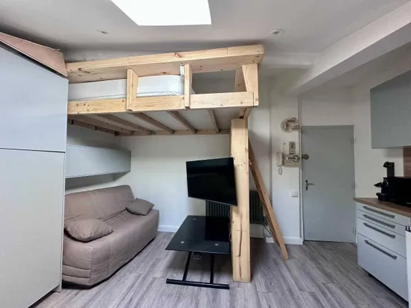 Appartement 1 pièce 17 m² 