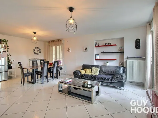 Appartement 4 pièces 94 m² 