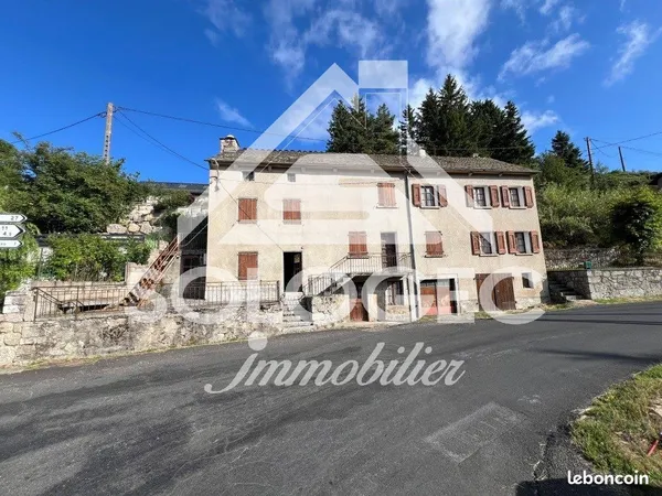Propriété 10 pièces 200 m² 