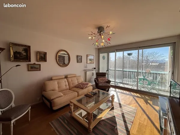 Appartement 3 pièces 102 m² 