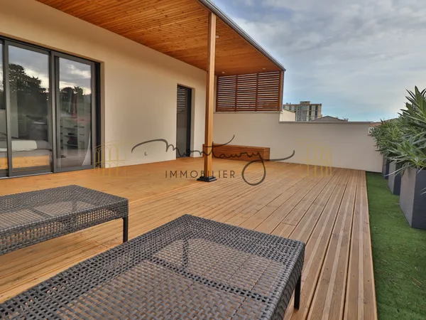 NIMES QUARTIER MONTAURY MAISON CONTEMPORAINE 134 M2 - 3 CHAM 