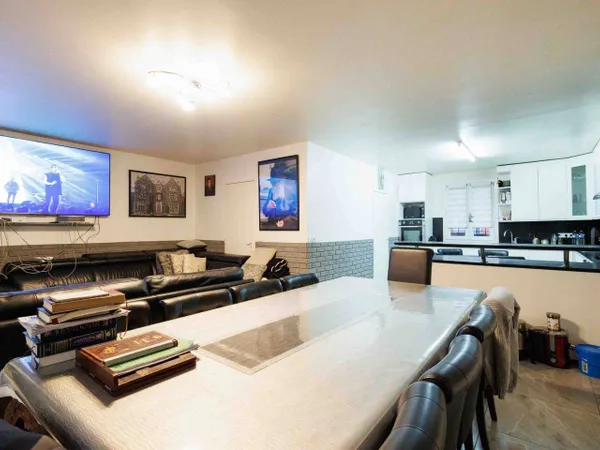 Maison 6 pièces 150 m² 