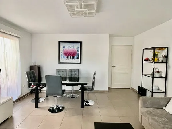 T3 65m2 avec terrasse 