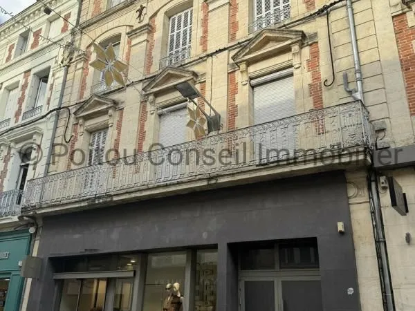 Bâtiment 570 m² 