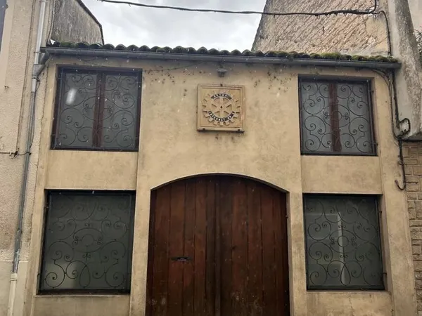 Immeuble 2 pièces 138 m² 