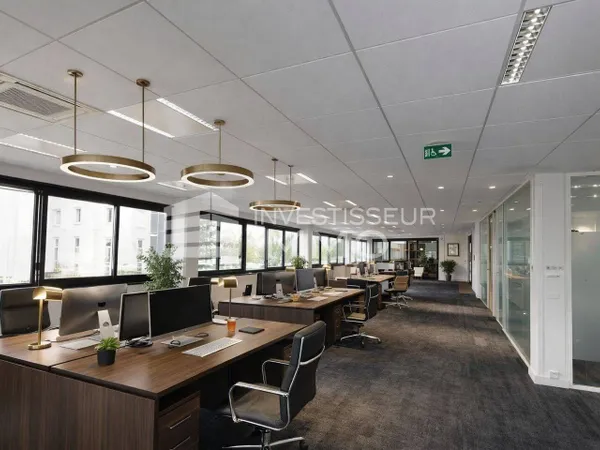 Bureaux 60 m² 