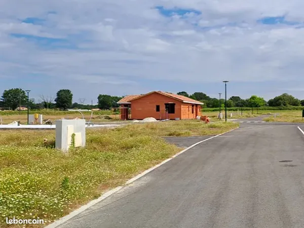 Terrain 732 m² Pontonx Sur L Adour 