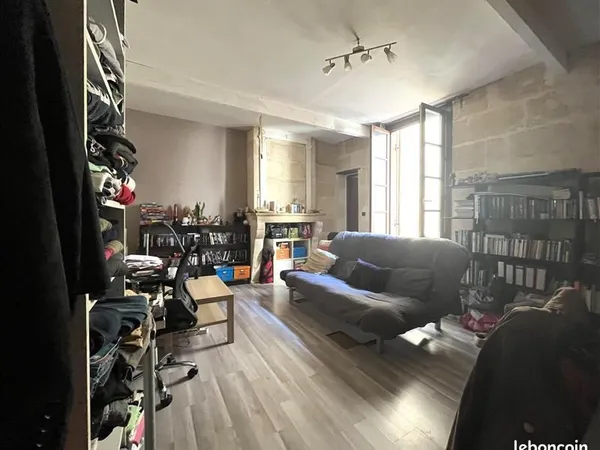 Studio 1 pièce 29 m² 