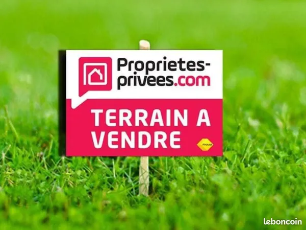 Terrain 700 m² Saint Marcel 