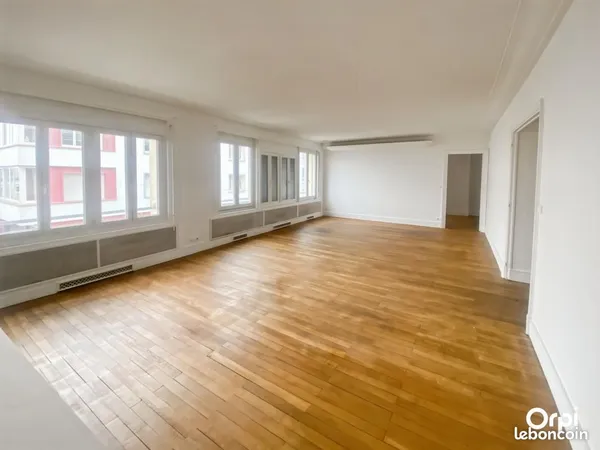 Appartement 3 pièces 101 m² 