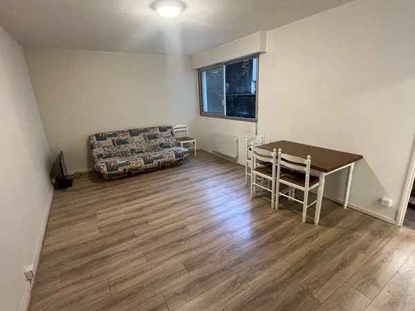 Bordeaux Bourse du Travail / Victoire - Appartement T1 de 32.50 m²