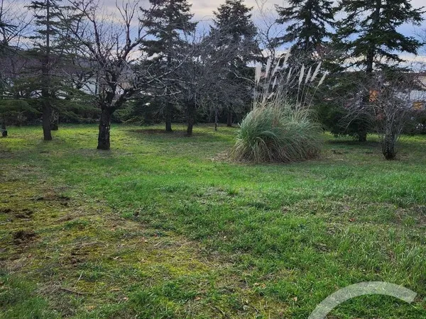 Terrain 1200 m² 