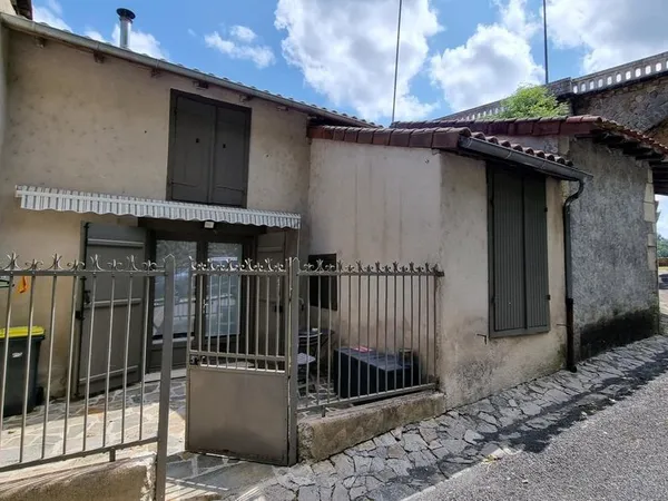 Maison proche commerces 