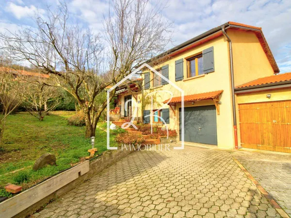 Maison 5 pièces 102 m² 