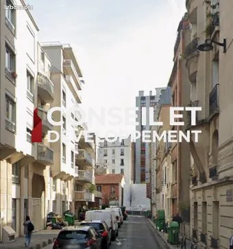 Boutique 91 m² 