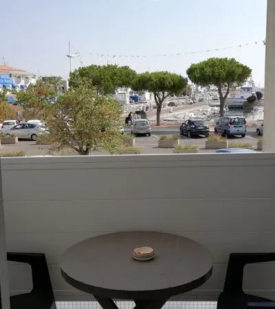 T2 28m2 avec balcon, rive droite le Grau du Roi 