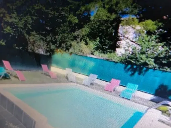 Joli studio meublé avec piscine à Aix-en-Provence 