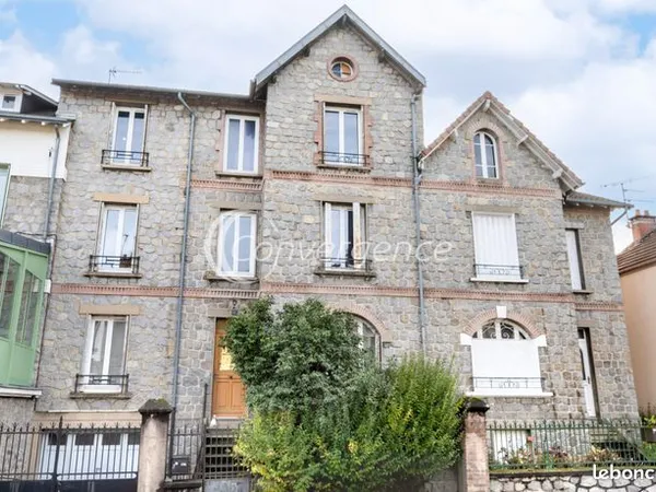 Maison 9 pièces 169 m² 