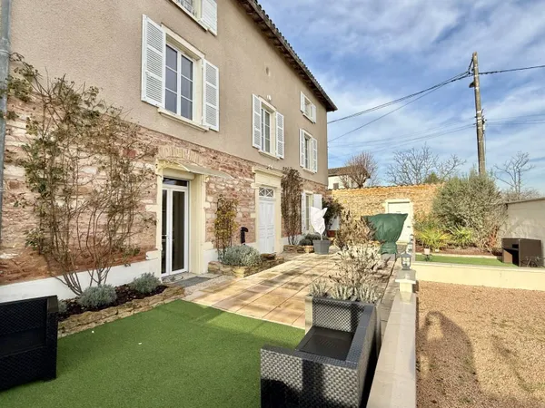 Maison 8 pièces 283 m² 