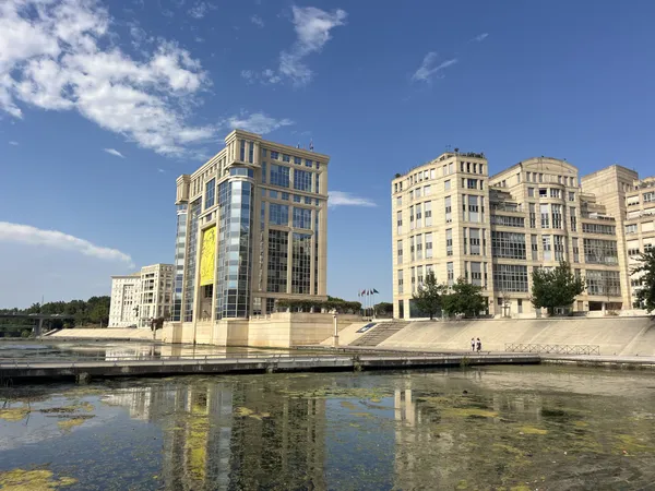 T2 de 34 m2 À VENDRE ENTIEREMENT RÉHABILITÉE | PORT MARIANNE 