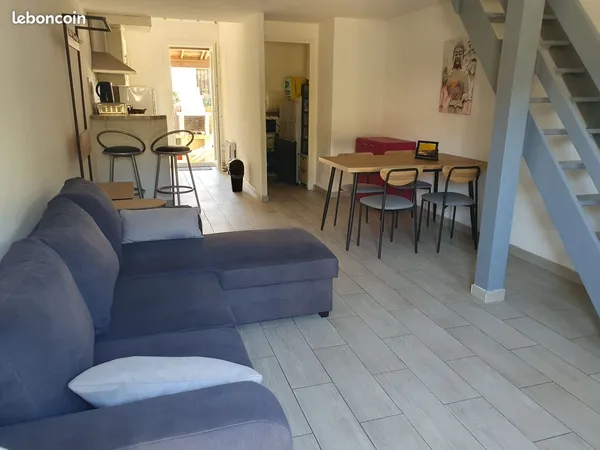 Sainte Marie LA Mer maison meublée à l année avec 2 terrasses 