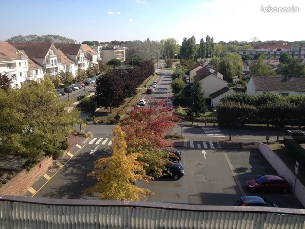 F2 Meublé - centre ville - Maurepas 