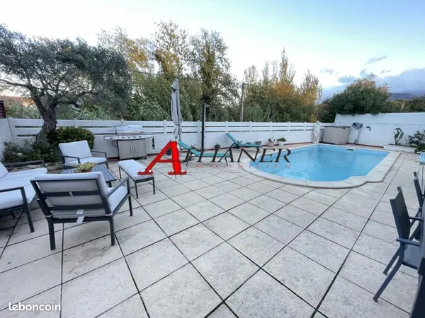Villa 7 pièces 155 m² 
