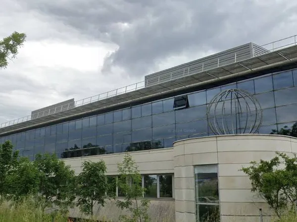 Bureaux 150 m² 