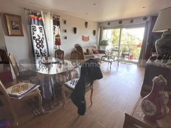 Appartement lumineux 4 pièces avec garage et cave 