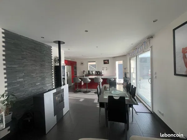 Maison 5 pièces 114m2 