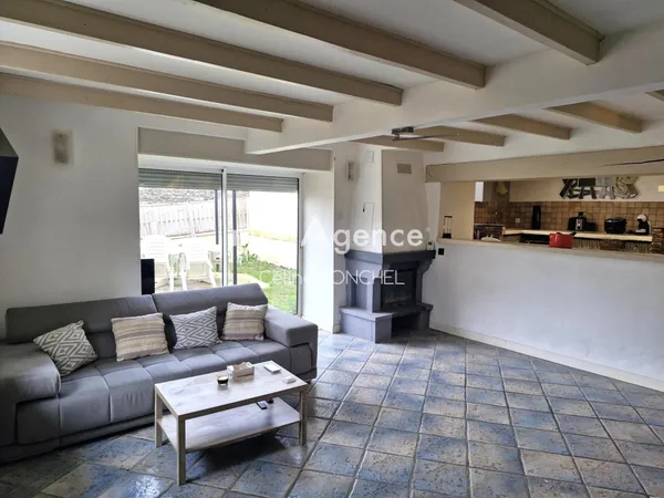Charmante maison ancienne de 96 m² - Leyment (01) 
