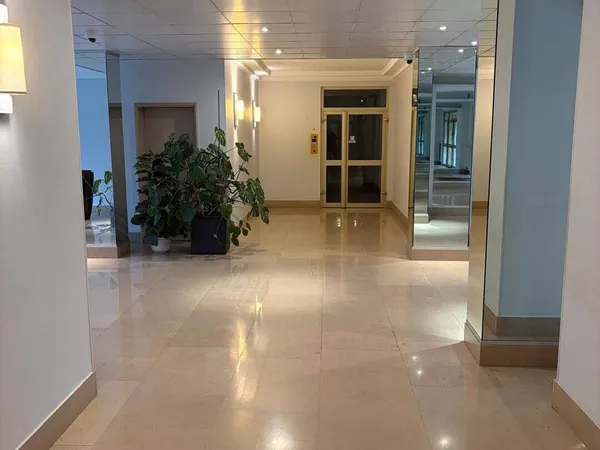 Studio 1 pièce 14 m² 