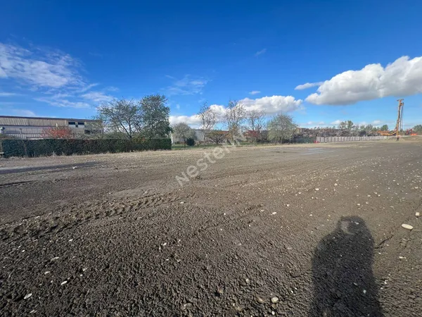Terrain 3496 m² 
