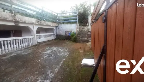 Maison 7 pièces 143 m² 