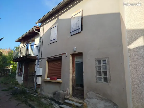 Maison de village avec 25m² non attenant 