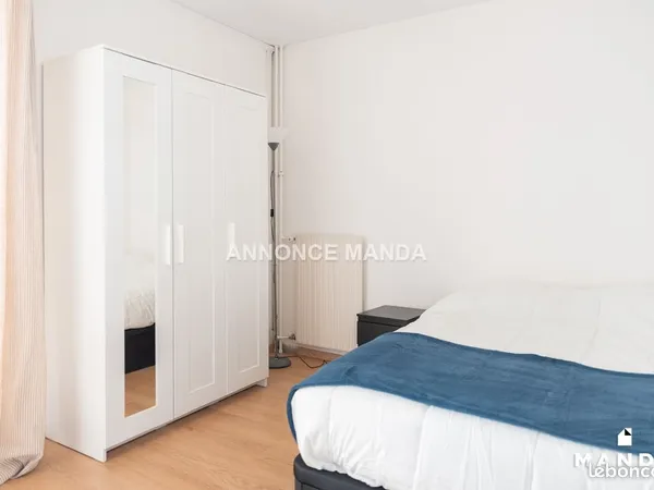 Chambre 5 pièces 10 m² 