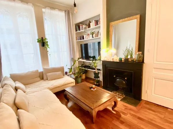 Appartement T3 63 m² - Emplacement idéal Part-Dieu - Charme de l'ancien 